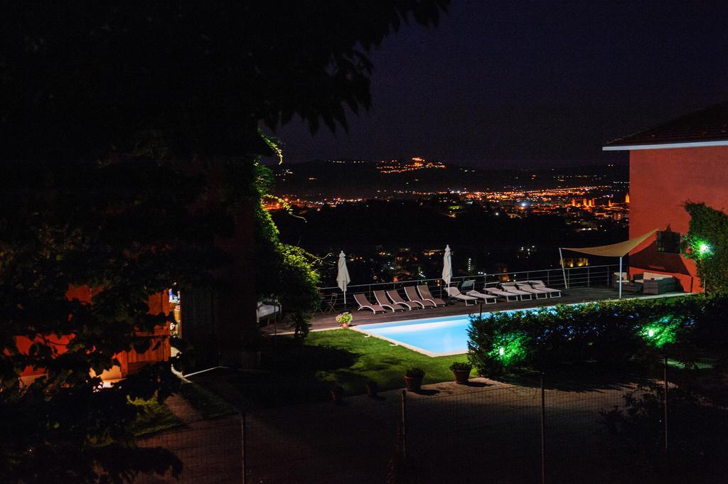 Agriturismo Paitin Альба Екстер'єр фото
